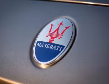 Logo Maserati Ghibli GranSport '2017–20