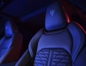 Interior Maserati Ghibli Hybrid "CANOTWAIT_" [China] (M157) '2021
