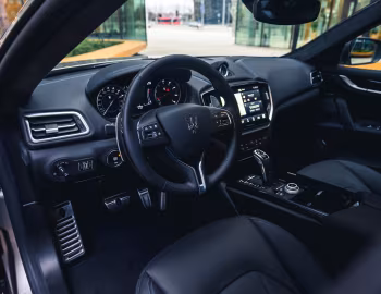 Intérieur Maserati Ghibli Hybrid GranLusso (M157) '2020–21