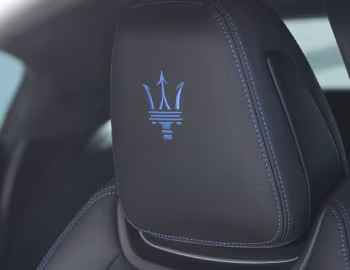 Intérieur Maserati Ghibli Hybrid GranSport Nerissimo Pack [UK-spec] (M157) '2020–21