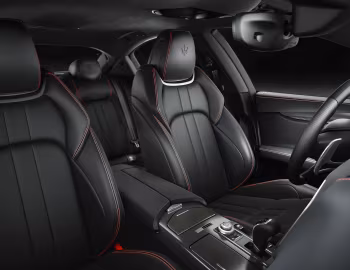 Intérieur 2017 Maserati Ghibli "Nerissimo" [North America] (M157) '2017
