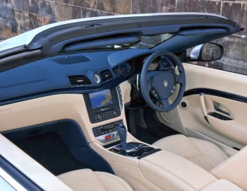Intérieur Maserati GranCabrio [Australia] (M145) '2010–17