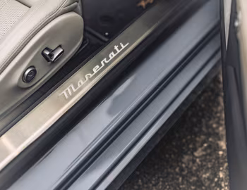 Intérieur Maserati GranCabrio Folgore [UK-spec] (M189) '2024–26