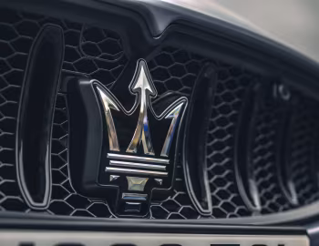 Logo Maserati GranCabrio Folgore [UK-spec] (M189) '2024–26