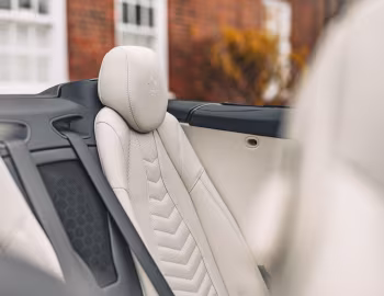 Intérieur Maserati GranCabrio Folgore [UK-spec] (M189) '2024–26
