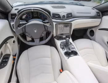 Panneau avant Maserati GranCabrio Sport [Worldwide] (M145) '2017–19