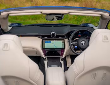 Intérieur Maserati GranCabrio Trofeo [UK-spec] (M189) '2024–26