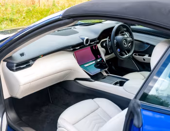 Interior Maserati GranCabrio Trofeo [UK-spec] (M189) '2024–26