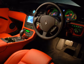 Panneau avant Maserati GranTurismo [Australia] (M145) '2007–17