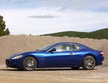 Maserati GranTurismo S Automatic [Worldwide] (M145) '2009–12