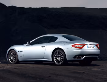 Maserati GranTurismo S Automatic [Worldwide] (M145) '2009–12