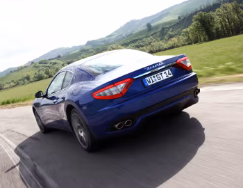 Maserati GranTurismo S Automatic [Worldwide] (M145) '2009–12