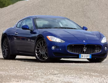 Maserati GranTurismo S Automatic [Worldwide] (M145) '2009–12