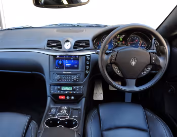 Panneau avant Maserati GranTurismo S MC Sport Line [Australia] (M145) '2010–12