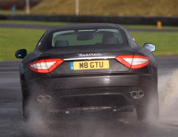 Maserati GranTurismo [UK-spec] (M145) '2007–17