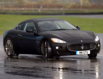Maserati GranTurismo [UK-spec] (M145) '2007–17