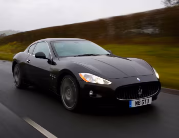 Maserati GranTurismo [UK-spec] (M145) '2007–17