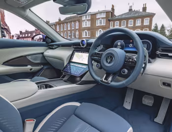 Panneau avant Maserati GranTurismo Folgore [UK-spec] (M189) '2024–26
