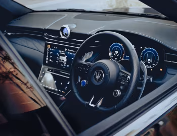 Intérieur Maserati Grecale Essenza [Japan] (M182) '2025–26