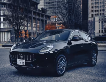Maserati Grecale Essenza [Japan] (M182) '2025–26