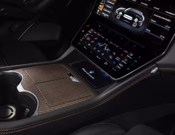 Interior Maserati Grecale Folgore [Worldwide] (M182) '2023–26