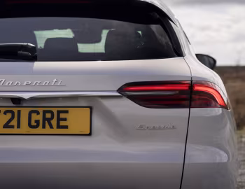Maserati Grecale GT [UK-spec] (M182) '2022–24