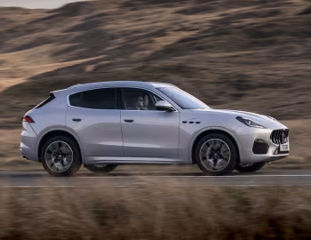 Maserati Grecale GT [UK-spec] (M182) '2022–24