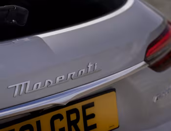 Maserati Grecale GT [UK-spec] (M182) '2022–24
