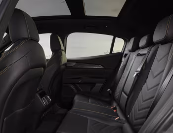 Interior Maserati Grecale Modena [UK-spec] (M182) '2022–26