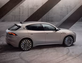 Maserati Grecale Modena [Worldwide] (M182) '2022–26