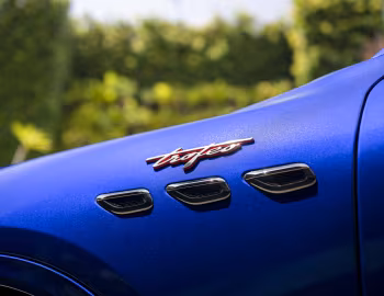 2023–26 Maserati Grecale Trofeo [North America] (M182) '2022–26