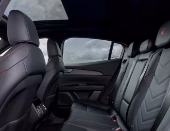 Interior Maserati Grecale Trofeo [UK-spec] (M182) '2022–26
