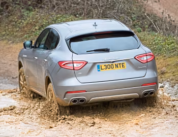 Maserati Levante [UK-spec] (M161) '2016–20