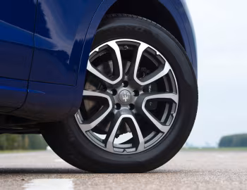 Maserati Levante [UK-spec] (M161) '2016–20