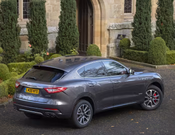 Maserati Levante GranLusso [UK-spec] (M161) '2018–20