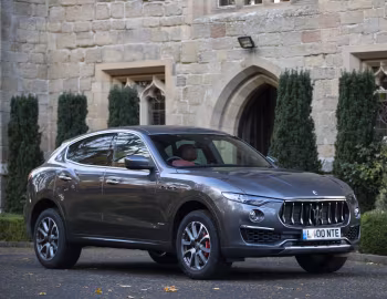 Maserati Levante GranLusso [UK-spec] (M161) '2018–20