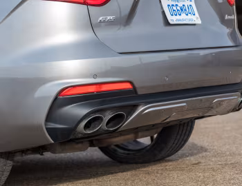 2019–20 Maserati Levante GTS [North America] '2018–20