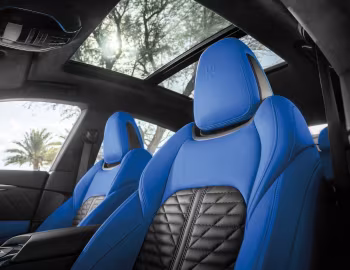 Intérieur 2022–24 Maserati Levante Modena S [North America] (M161) '2021–24