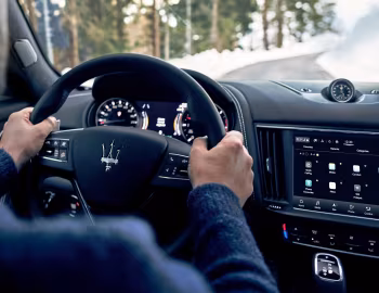 Panneau avant Maserati Levante Q4 GranLusso (M161) '2020–21