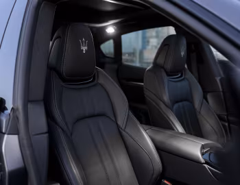 Intérieur Maserati Levante Q4 GranSport Nerissimo Pack (M161) '2020–21