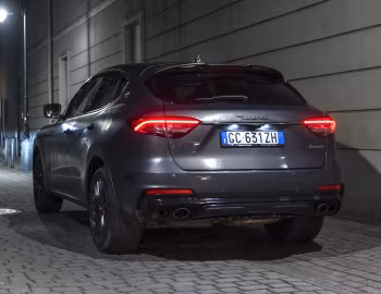 Maserati Levante Q4 GranSport Nerissimo Pack (M161) '2020–21