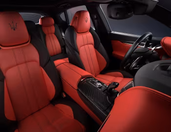 Intérieur 2020 Maserati Levante S Q4 GranSport "Edizione Ribelle" [North America] '2020