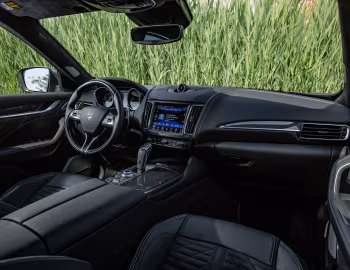 Interior 2019–20 Maserati Levante Trofeo [North America] (M161) '2018–20