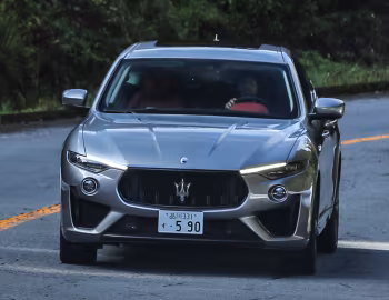 Maserati Levante Trofeo [Japan] (M161) '2018–20