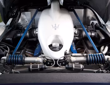 Sous la capuche Maserati MC12 '2004–05