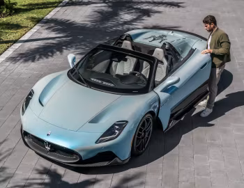 2023–pr. Maserati MC20 Cielo [North America] (M240) '2022–pr.