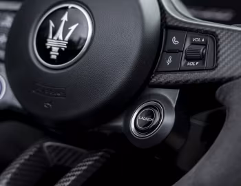 Interior Maserati MC20 Cielo [UK-spec] (M240) '2022–pr.