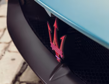 Logo Maserati MCPura (M240) '2025–pr.