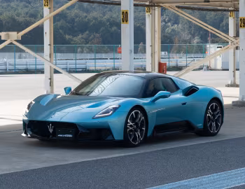 Maserati MCPura Cielo [Japan] (M240) '2025–pr.