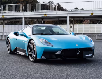 Maserati MCPura Cielo [Japan] (M240) '2025–pr.